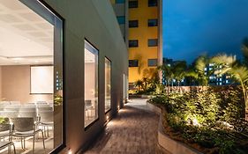 Fairfield By Marriott Medellin Sabaneta